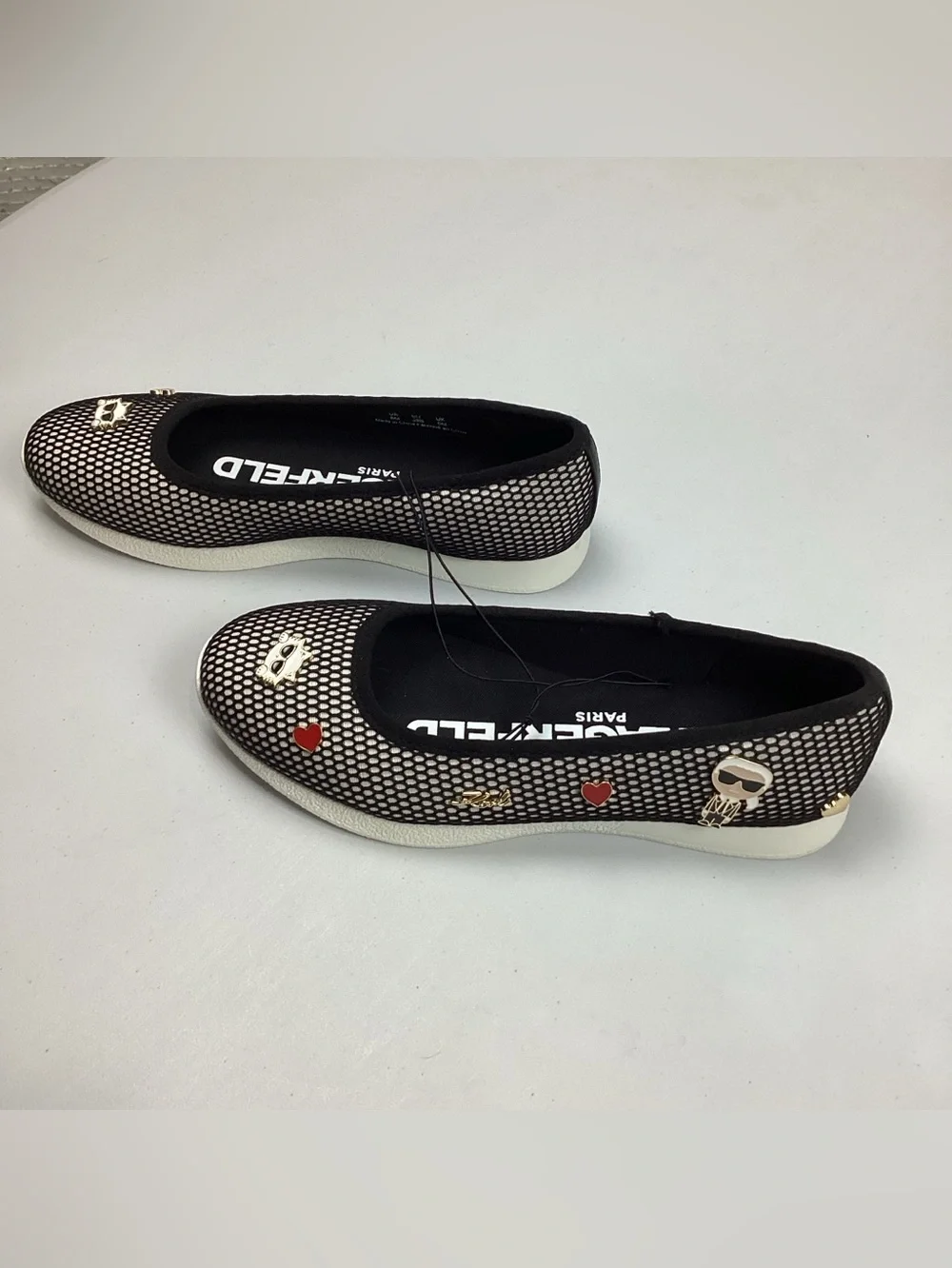 Karl Lagerfeld Paris Maleia Mesh Ballet Flats Black White Charms Sz 8 KL268331 - Picture 6 of 9